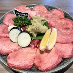 にんにく焼肉幸太郎 - 