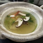 Shinraku - 松茸土瓶蒸し　海老と松茸の香りが食欲増進