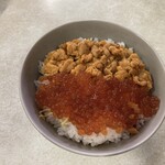 水口寿志亭 市場の食堂  - 