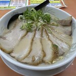 ラーメン大王 - 料理写真:チャーシューメン(1,298円、斜め上から))