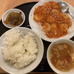 銘菜館 - エビチリ定食