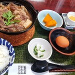 金澤屋牛肉店 - 平日ランチ　牛鍋　1350円