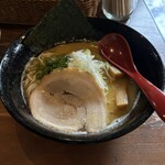 ラーメン シェルター - 料理写真: