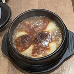 Nikujiru Suigyoza Gyopao Shinjuku Ten - 肉汁水餃子 火鍋餃包（4個）　1,089円