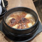 Nikujiru Suigyoza Gyopao Shinjuku Ten - 肉汁水餃子 火鍋餃包（4個）　1,089円