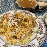 Ali's Halal Kitchen - 