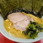 六角家1994+ - 料理写真:ラーメンのり増し