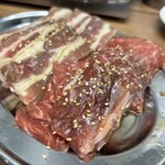 Yakiniku Horumon Jingisukan Gotsubo - 