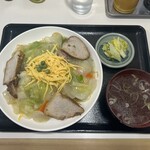 よし味食堂 - 料理写真:五目焼そば 950円