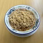 ケンちゃんラーメン - 天地返しすると二郎系ラーメンの様なビジュアルに。