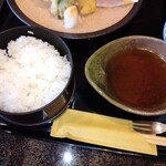 お食事処 なかなか 室家 - 