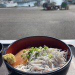 どんぶりハウス - 料理写真: