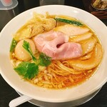 中華そば 麺や 六助 - 料理写真: