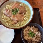 Okinawa Soba Senmon Ten Maruchi Chatan Ten - 