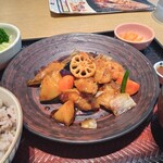 Ootoya Akurosumoru Shinkamagaya Ten - 「すけそう鱈と野菜の黒酢あん定食（鱈2個増量）¥1,100:」＋「五穀米ご飯大盛り¥30-」