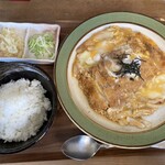 Ajidokoro Taichi - カツ丼と半そば1,300円