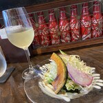 maruyama - スペシャルランチセット
                      　本日の新鮮野菜サラダ
                      　白ワイン