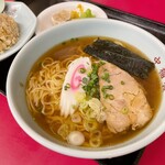 中福楼 - ラーメンセット　しょうゆラーメン