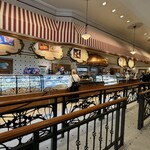 Beverly Hills Boulangerie - 