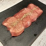 Ueno Wagyu Yakiniku USHIHACHI Kiwami - 