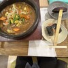 麺の匠 - 野菜のせ石焼きカレーうどんと手作りおにぎり・さけ