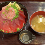 Seafood Donburi Ginhachi Ginza Ten - 