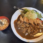 チュー勇 - 豚トロ煮込カレーライス　850円