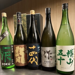 利き酒師である料理人が選ぶこだわりの日本酒をどうぞ