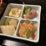 Japanese cuisine Zuiho - 組膳