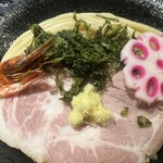 Kanazawa Noukou Amaebi Ramen Benibotan - 