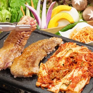 Very popular thick-sliced samgyeopsal!