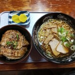 きくち食堂 - 料理写真:ミニ豚丼セット