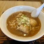 つたや食堂 - 料理写真:正油ラーメン