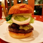 7025 Franklin Avenue - 【MUSHROOM BURGER w/SWISS】(¥1850)