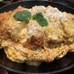 新宿さぼてん - 熟成三元麦豚ロースカツ丼　ご飯並盛　カツは分厚い