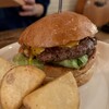 和田食堂 - 料理写真:Cheese Burger（チーズバーガー）¥1,300