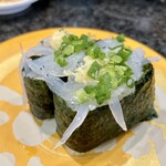 Numazu Ko Shinjuku Hon Ten - 白魚　330円　　つるんとしてプリプリ。生しらすよりも柔らかい。