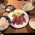 牛たん若 - 料理写真: