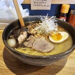 Miso Ramen Kurashiki - 角度を変えて。