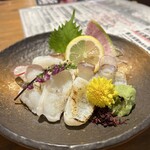 シハチ鮮魚店  - 