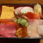 Sushi Tsukiji Nihonkai Chibaekimaeten - 上ちらし重2800円