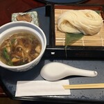 稲庭本舗明治佐助商店 - 比内地鶏稲庭つけ麺　1,870円