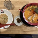 ラーメン まこと屋 - 