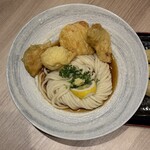 Nanba Sennichimae Kamatake Udon Mino Kyuzumoru Ten - 