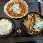 串焼き BUBU-TON - モツ煮とご飯だけでも商売できるクオリティ〜！