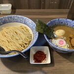 狼煙 - 料理写真:辛つけ麺 並200g＋味玉