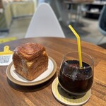 パンとエスプレッソとまちあわせ - ムーとアイスコーヒー