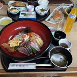 お食事処 若林 - 料理写真: