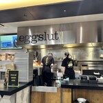 eggslut Shinjuku Sazanterasu Ten - 