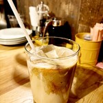 Kona's Coffee Shin Funabashi Ten - 甘さに癒されるコナズ・オレ